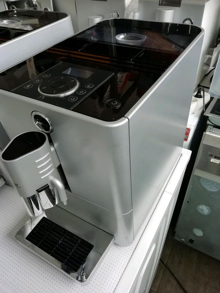 Kaffeevollautomat Jura ENA 9 micro mit 12 Monate Gewährleistung in Dresden