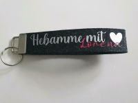 Filzschlüsselanhänger "...mit ♥️" mit Herz personalisiert Hebamme Hessen - Neuhof Vorschau