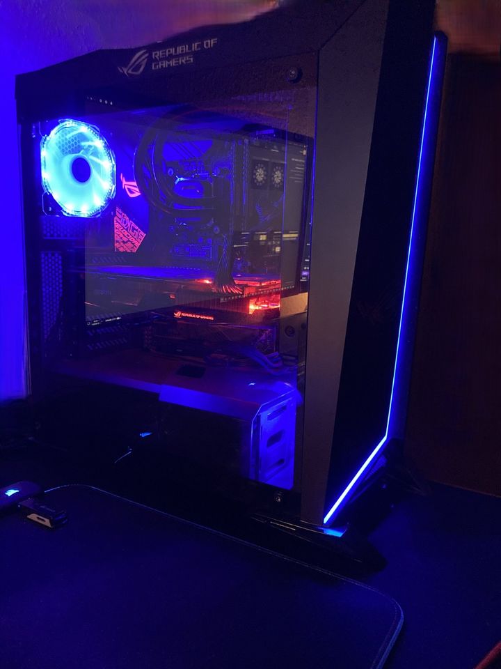 Gaming-PC mit LED's in Schwerin