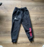 Adidas Mädchen Jogging Hose , Sporthose 128 Nordrhein-Westfalen - Wermelskirchen Vorschau