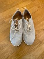 Toms Sneaker in 40 Bayern - Vaterstetten Vorschau