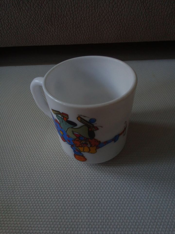 Becher Vintage 80 er Jahre Arcopal France Clown in Oldenburg