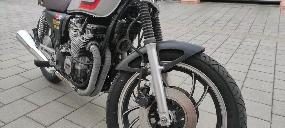 Motorrad Yamaha XJ 500 in Regensburg