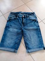 Short S. OLIVER Größe 176 kurze Hose Hessen - Alheim Vorschau