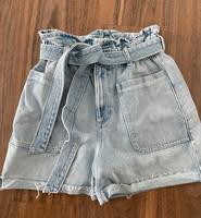 Zara Paperback Jeansshorts Niedersachsen - Bösel Vorschau