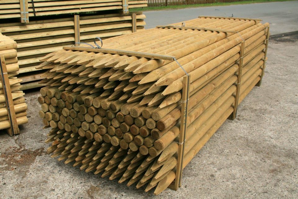 Zaunpfähle - Baumpfähle - Holz - 7 x 350 cm - imprägniert - KDI - in Wagenfeld