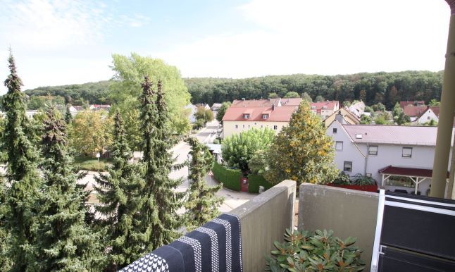 Penthouse-Stil-Wohnung ohne Aufzug 3. Stock, hochwertig, hell in Gunzenhausen