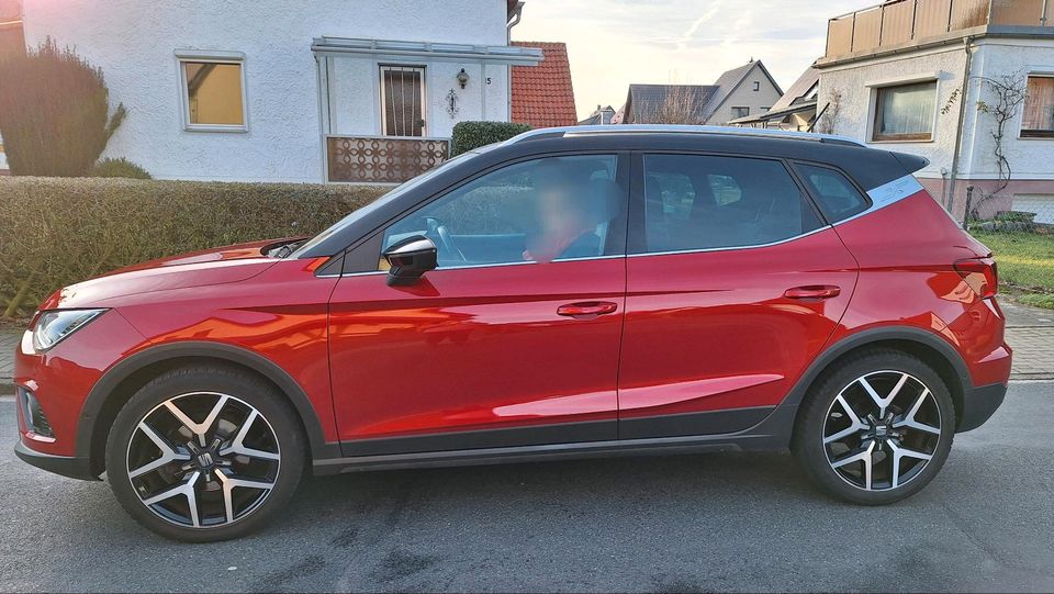 SEAT ARONA mit AHK , Sportausstattung, Automatik in Weyhausen