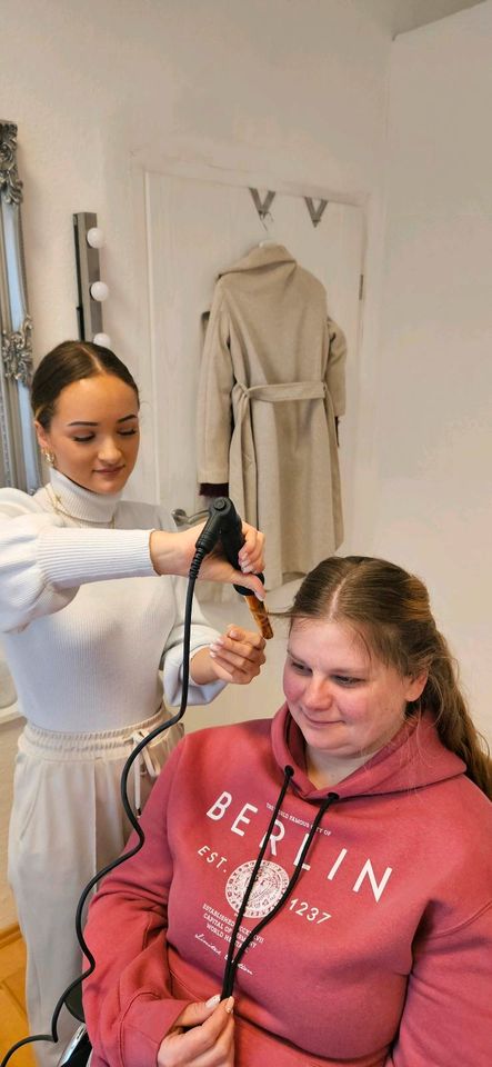 Haarstyling schöne Haare Visagistin Angebot  Angebot nur noch bis in Hannover