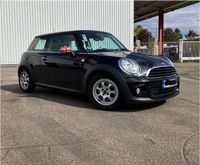 Mini One schwarz R56 98PS Ambientebeleuchtung Baden-Württemberg - Karlsruhe Vorschau