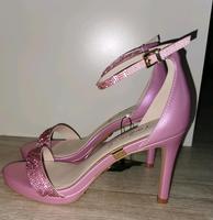 Buffalo Monroe 2 pink metallic Sandaletten Absatzschuhe Größe 36 Brandenburg - Cottbus Vorschau
