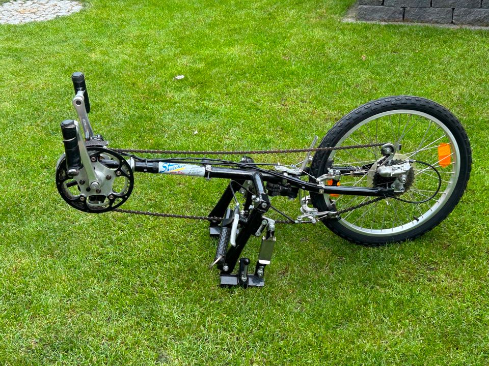 Stricker Handbike Zuggerät Rollstuhl    ANSCHAUEN LOHNT SICH in Cloppenburg