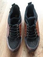 Sneaker La Strada, Gr. 39 nicht getragen Bayern - Kühbach Vorschau