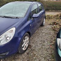 Opel Corsa D 4/5 Türer Neu TÜV! Nordrhein-Westfalen - Castrop-Rauxel Vorschau