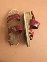 Sandalette rot, 40, Absatz 4cm, NEUwertig Hessen - Sulzbach Vorschau