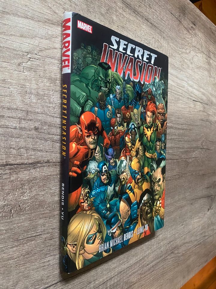 Marvel Comics SECRET INVASION Deluxe US HARDCOVER Avengers OOP in Berlin