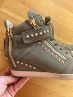 Kennel & Schmenget Sneaker, Gr. 39 mit goldfarbenen Details Köln - Lindenthal Vorschau
