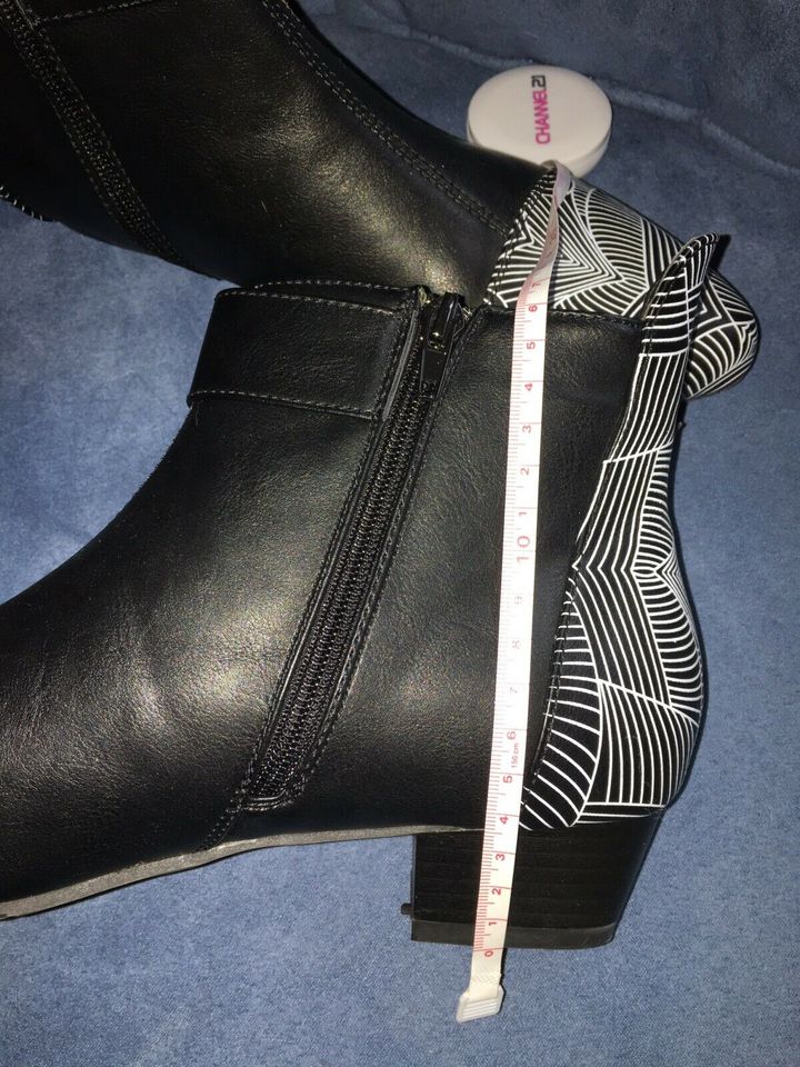 Liva Loop Stiefelette, 40, NEU in Gebesee