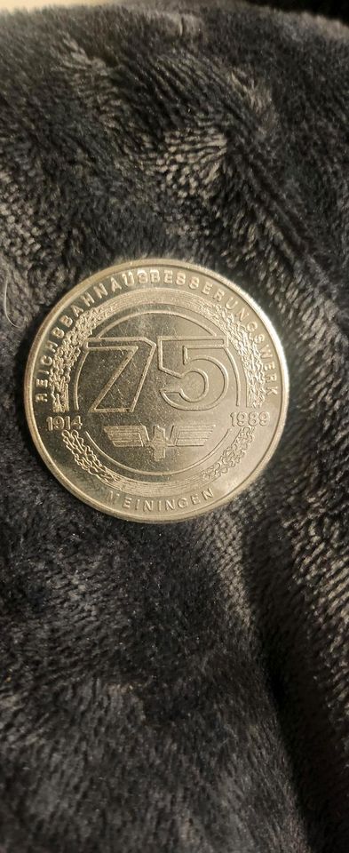 Medaille "75 Jahre Reichsbahnausbesserungswerk in Sandau (Elbe)