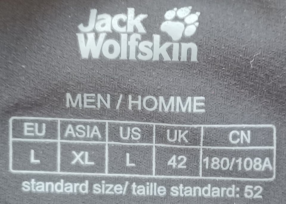 Jack Wolfskin T-Shirt Größe L Sport Freizeit Laufshirt Sportshirt in Bornheim