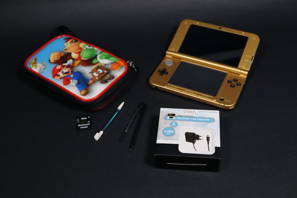 3DS XL Zelda Edition ink. Zubehör Super Mario Tasche in Neumünster