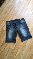 Dropsize Jeansshorts Shorts Baggy schwarz Gr 36 jorts Berlin - Spandau Vorschau