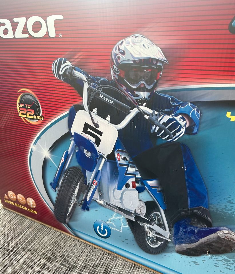 Kinder E- Motorrad Razor MX 350 Dirt Rocket in Leipzig