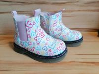 Baby Mädchen Chelsea Boots Schuhe Stiefel Gr. 22 Nu Rheinland-Pfalz - Üdersdorf Vorschau