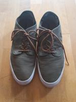 Schuhe Converse Sneaker Gr. 44 oliv Hessen - Hirzenhain Vorschau