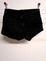 Shorts H&M Jeans mit Umschlag Hessen - Lich Vorschau