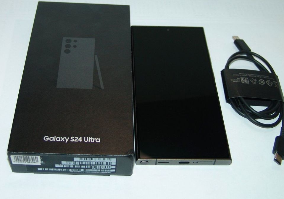 Samsung Galaxy S24 Ultra - 256GB - Titanium Gray (Ohne Simlock) in Chemnitz