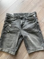 H&M Jeans Shorts Gr. 33 Bayern - Alling Vorschau