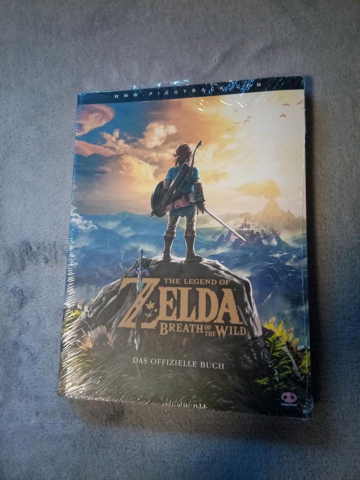 NEU! Zelda Breath of the Wild Nintendo Switch Lösungsbuch in Dillenburg