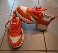 Orangene Damensneaker Gr. 40 Nordrhein-Westfalen - Hamm Vorschau