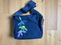 *Wie neu* Lässig Wickeltasche blau mit Blumen und Zubehör Bremen - Borgfeld Vorschau