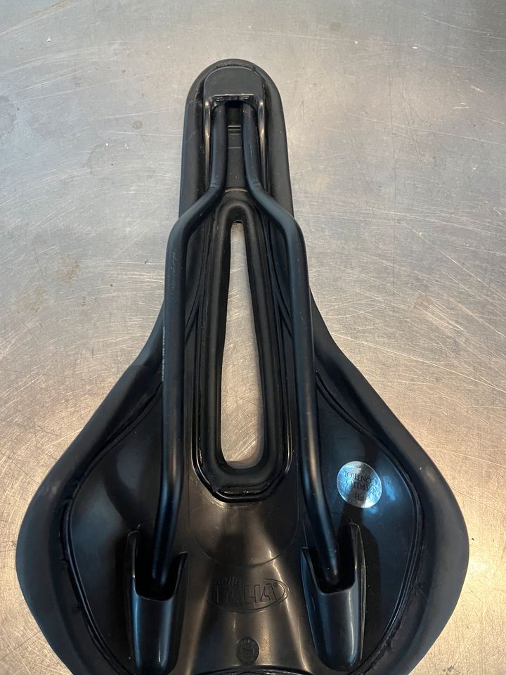 Selle Italia X3 Boost Flow Manganese  Saddle in Reken