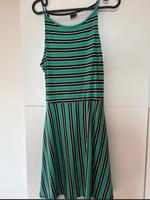 Gina Tricot Retro gestreiftes Kleid Rückenausschnitt XL Neuhausen-Nymphenburg - Neuhausen Vorschau