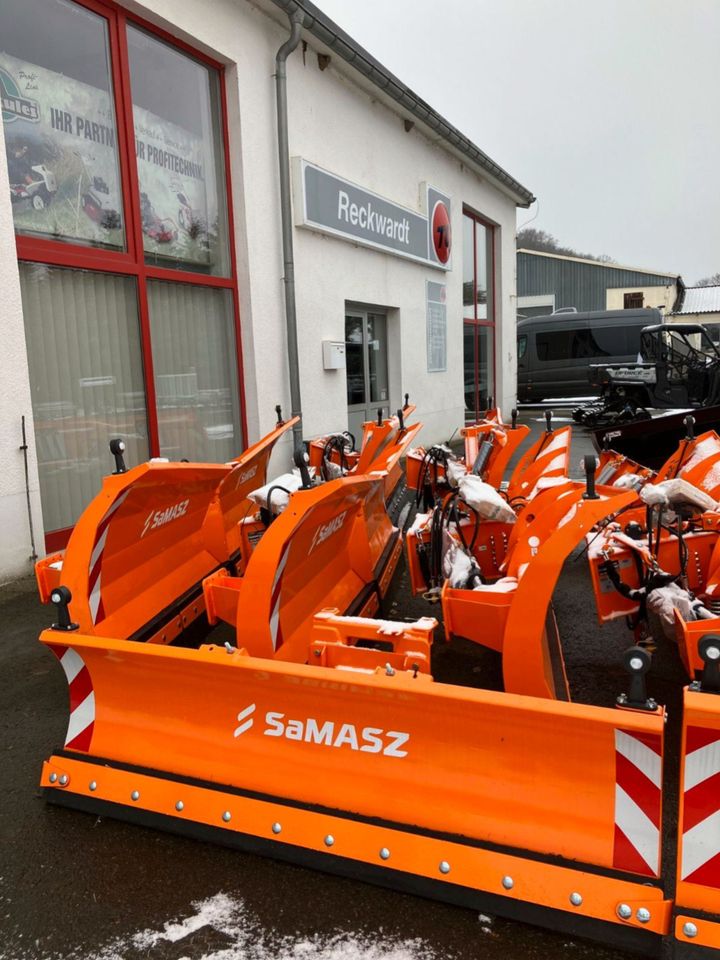 Schneepflug Schneeschild SAMASZ LITE 180 auch Multicar NEU in Lichtenberg/Erzgebirge