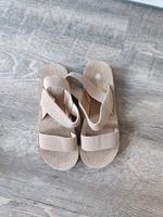 *NEU* Flache Sandalen beige Größe 42 Niedersachsen - Bovenden Vorschau