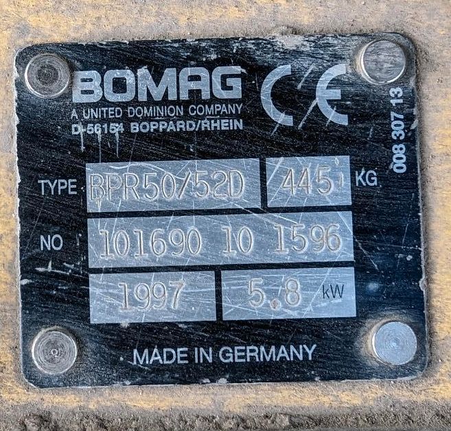 BOMAG Verdichter / Rüttelplatte 445kg in Berlin