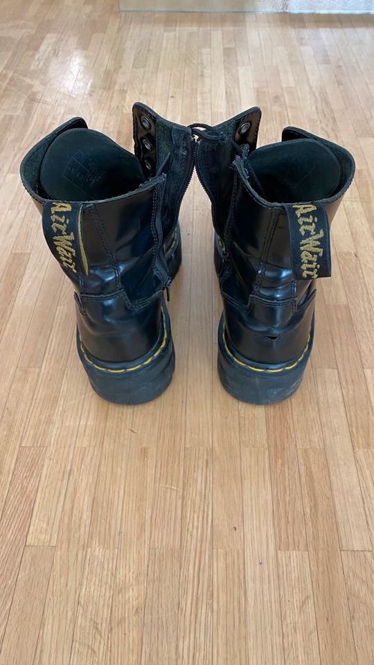 Dr. Martens Damen Stiefel schwarz EU 39 in Biberach an der Riß