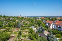 Provisionsfrei! 42 qm Dachterrasse mit Blick bis zur Frauenkirche. Aufzug, Stellplatz, Balkon. Dresden - Briesnitz Vorschau