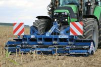 Farmer Rolmako Tandem Messerwalze Pro Cut 3,0m Sachsen - Rothenburg Vorschau