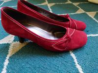 Weinrote Wildleder Pumps Gabor Vintage Style Gr. 6, 39 Köln - Marienburg Vorschau