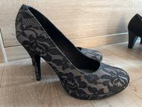 Pumps, Schuhe, Größe 40, diverse Modelle Bayern - Schwabsoien Vorschau