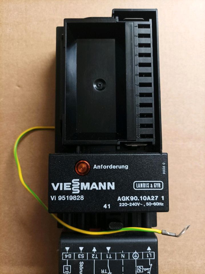 Viessmann VI 9519828 AGK90.10A27 1 Steckerkonsole in Wathlingen