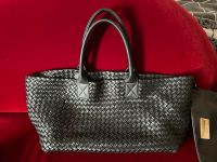 Original Bottega Veneta Cabat in schwarz, die Große Bayern - Bad Tölz Vorschau