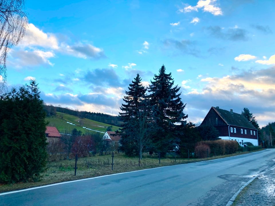 Renovierungsbedürftiges Einfamilienhaus in ländlicher Lage in Bad Gottleuba-Berggießhübel