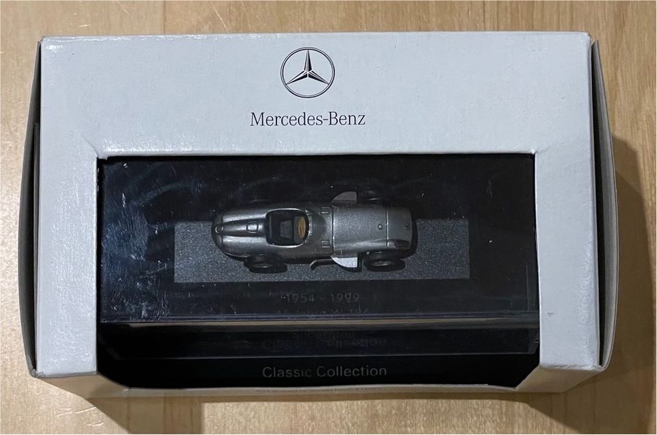 Busch Mercedes-Benz Sondermodell 45 J W196 Silberpfeil 1:87 Neu in Adenbüttel