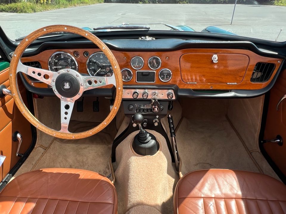 Triumph TR4 in Irish Green. in Husum